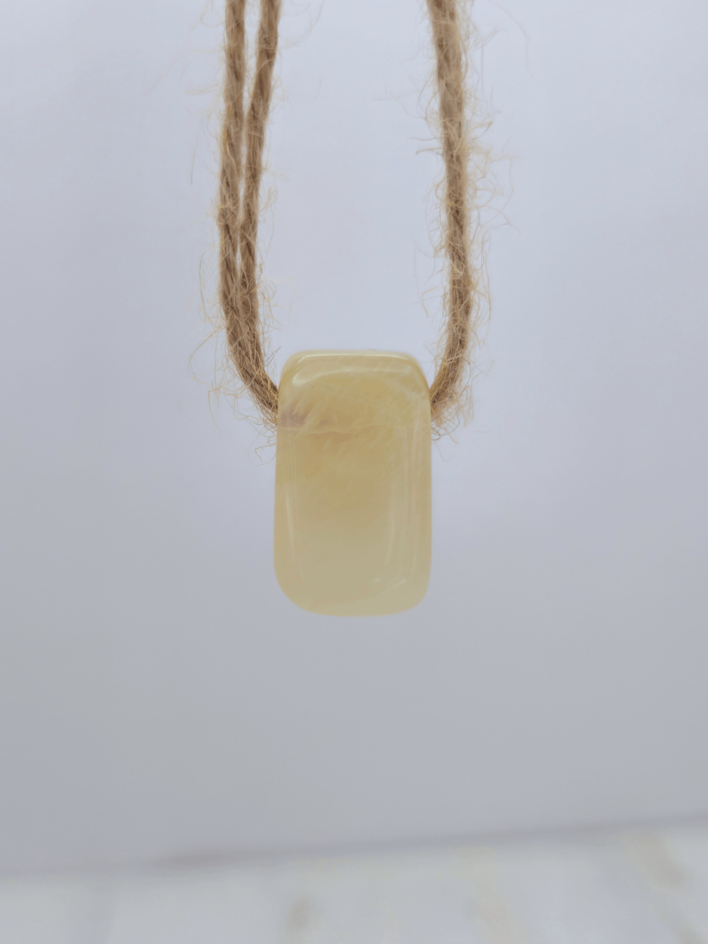 Colgante caramelo de Piedra Luna | intuición y equilibrio