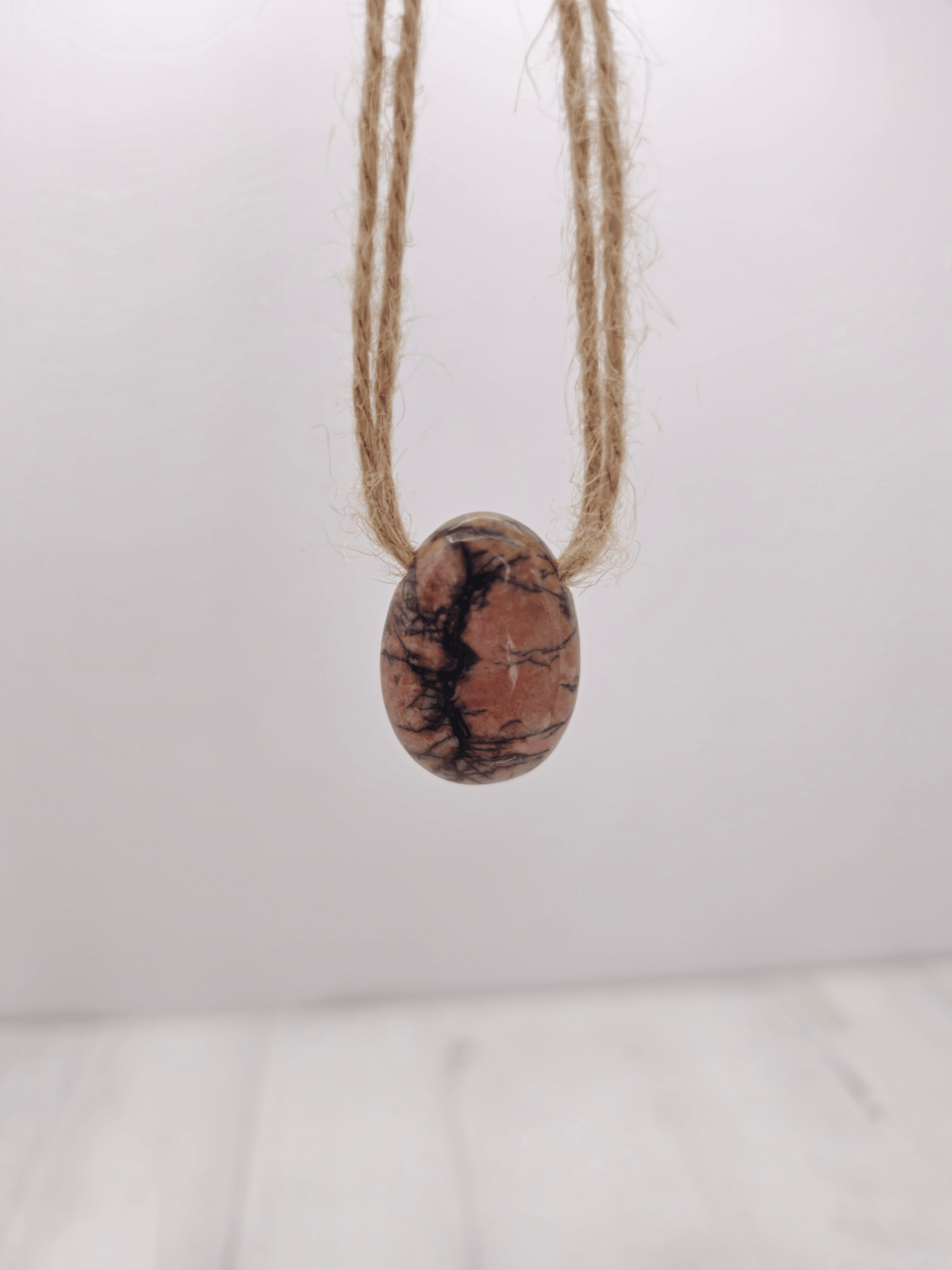Colgante de Rodonita | Sanación emocional y equilibrio