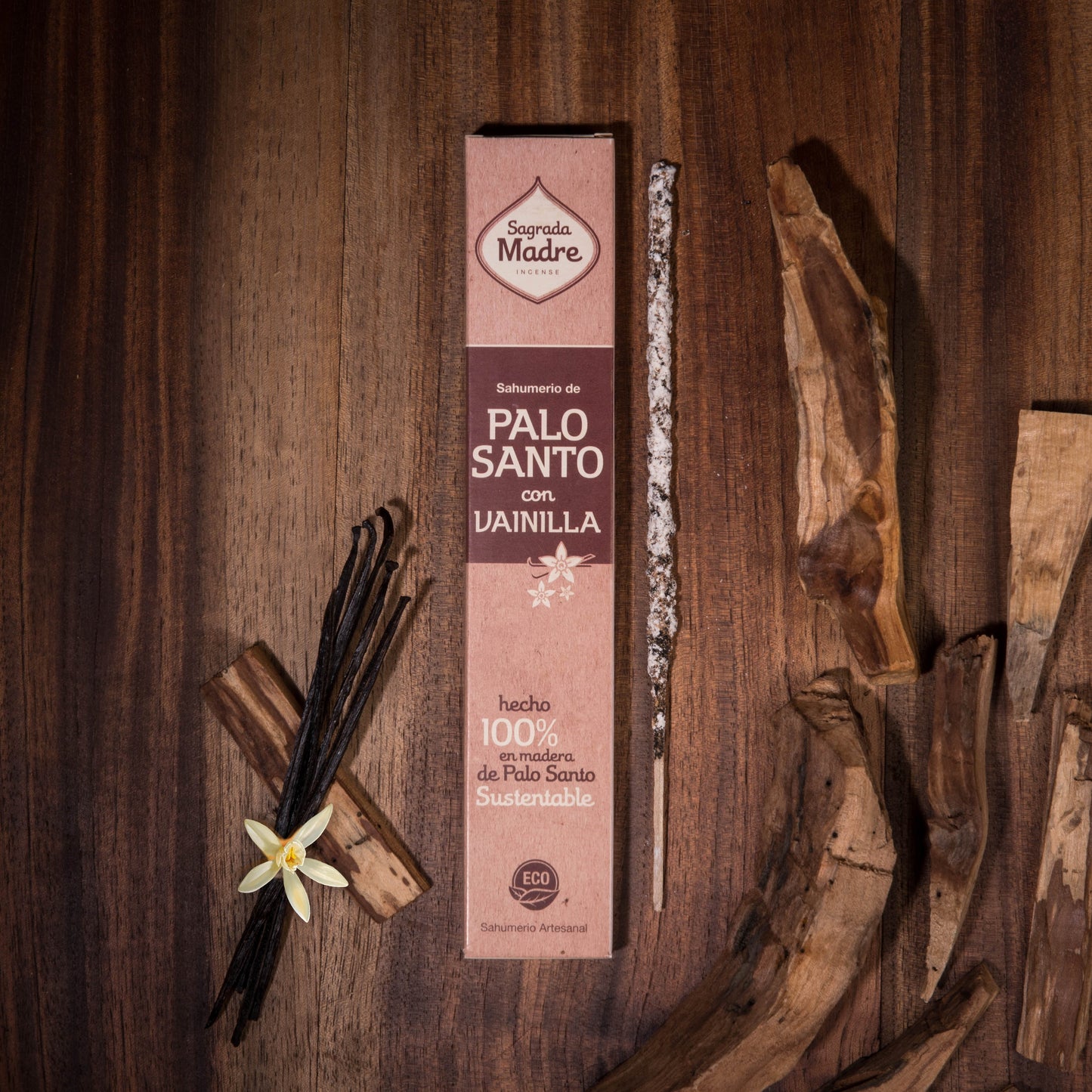 Sahumerio de Palo Santo con Vainilla hecho a mano, 8 varillas gruesas, madera peruana y aceite de vainilla.