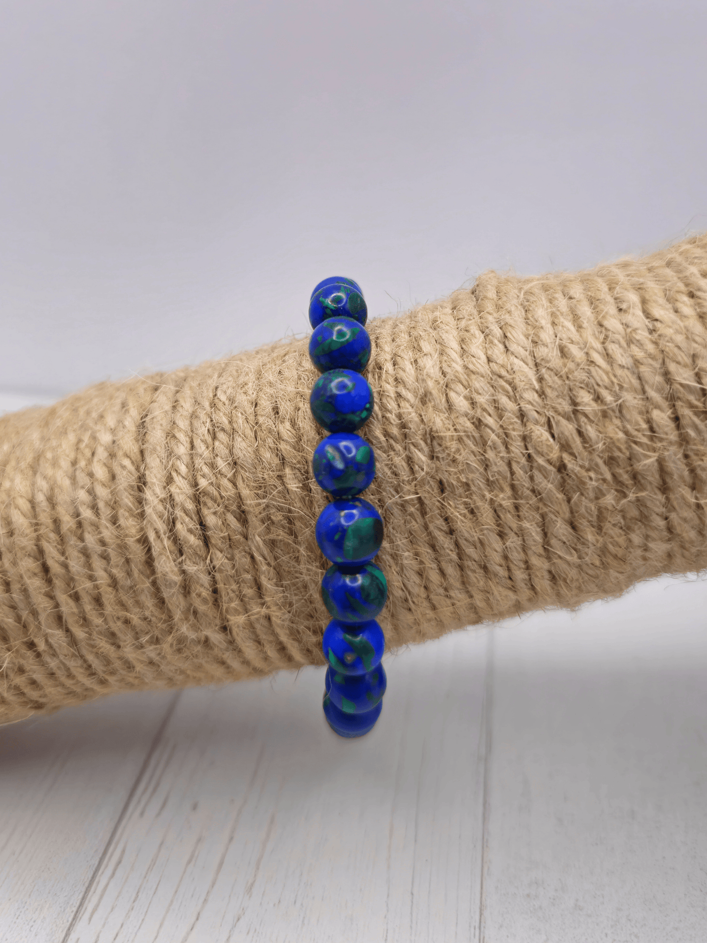 Pulsera de Azurita con Malaquita natural. Bolas de 8 mm en tonos azul y verde. Para claridad mental, sanación emocional y conexión espiritual.