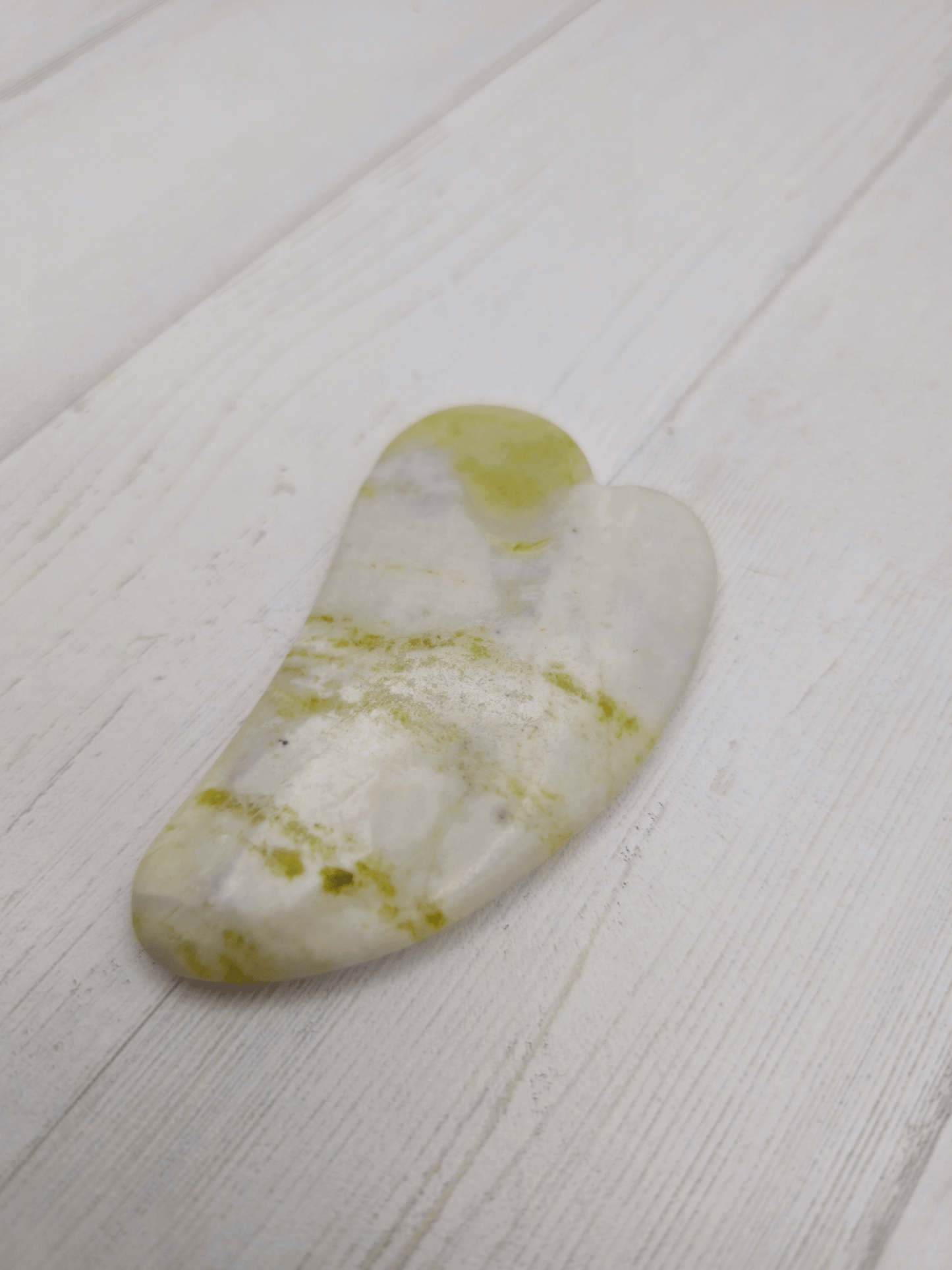 Masajeador Gua Sha de Jade | equilibrio y armonía