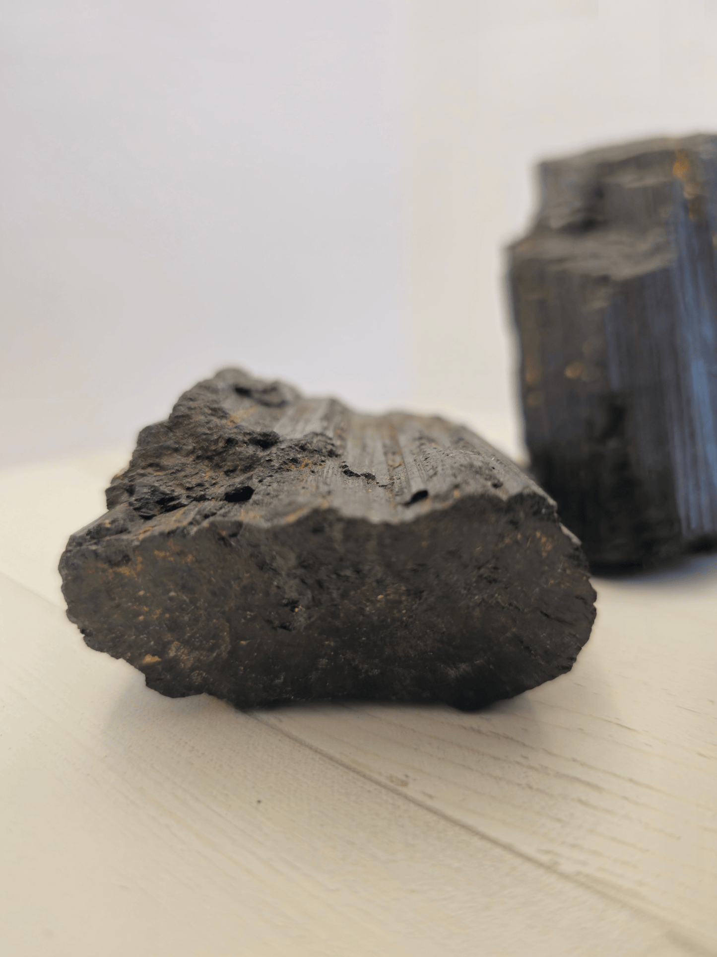 Turmalina en bruto grande | Protección energética en pieza natural