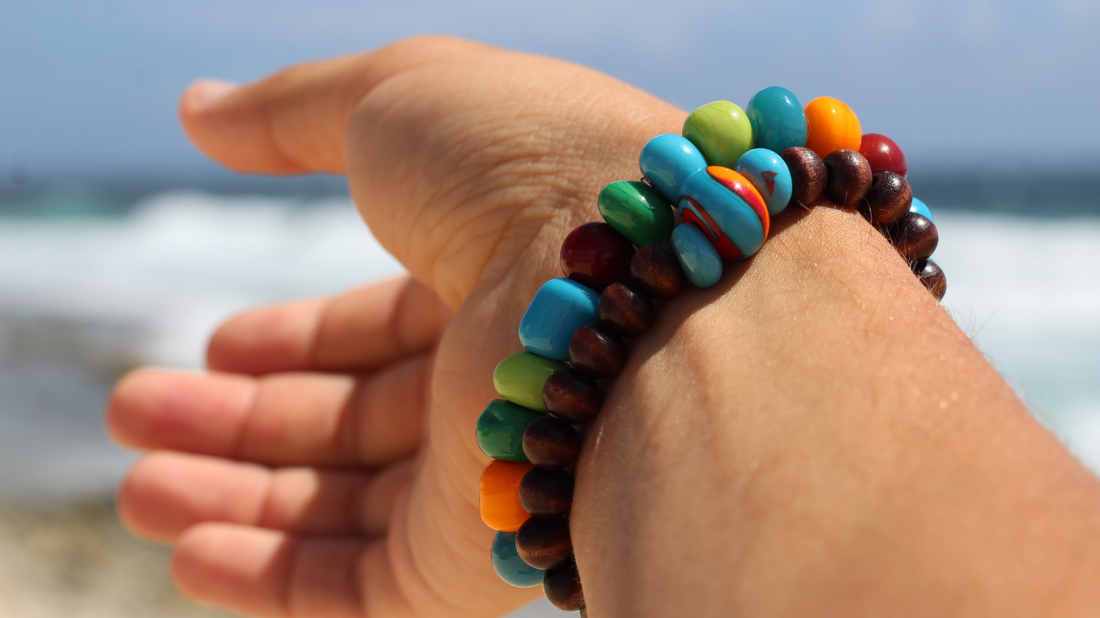 ¿En qué mano se deben usar las pulseras de piedras naturales? Derecha o izquierda