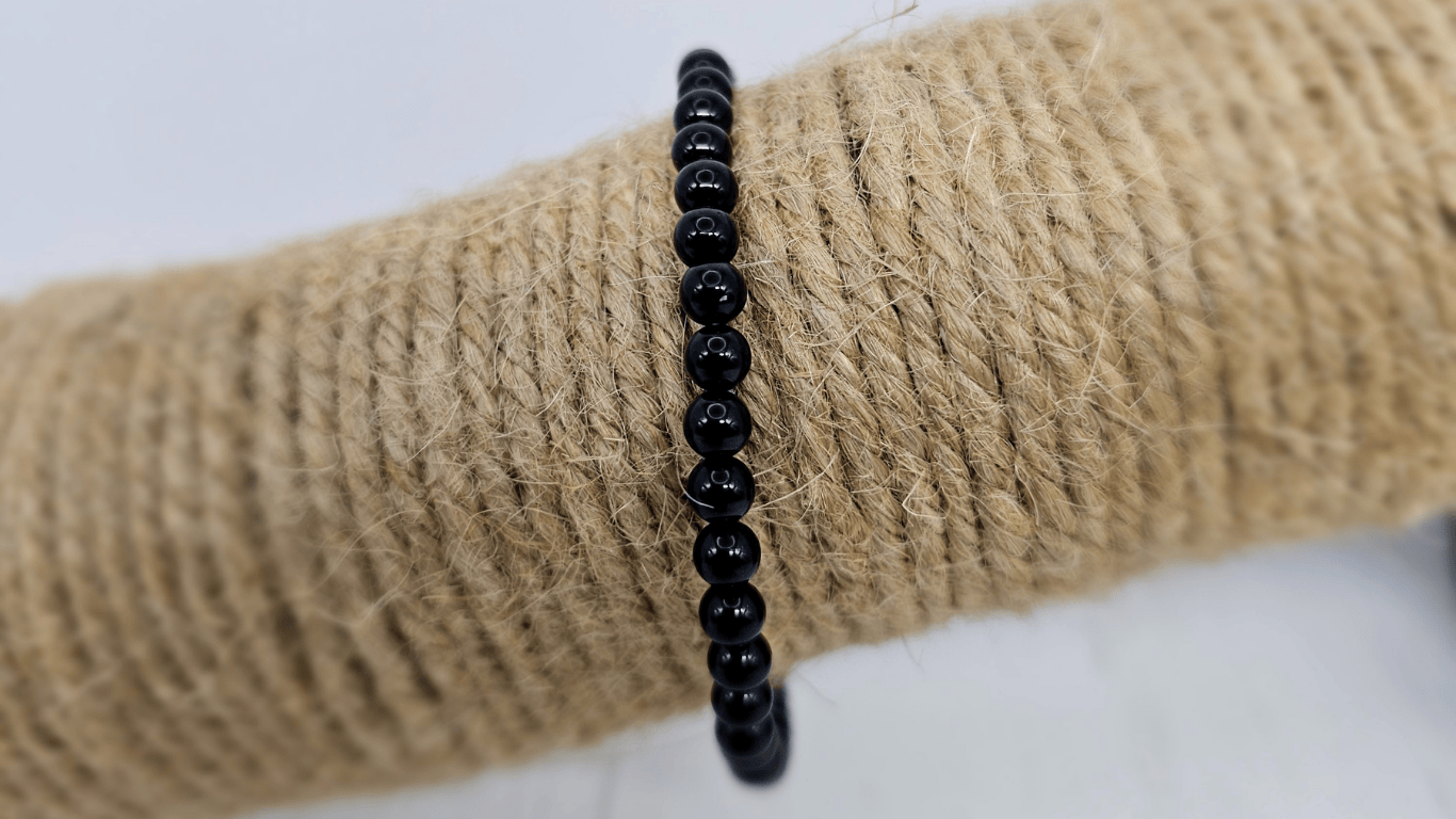 Pulsera de turmalina negra: protección energética natural en tu día a día