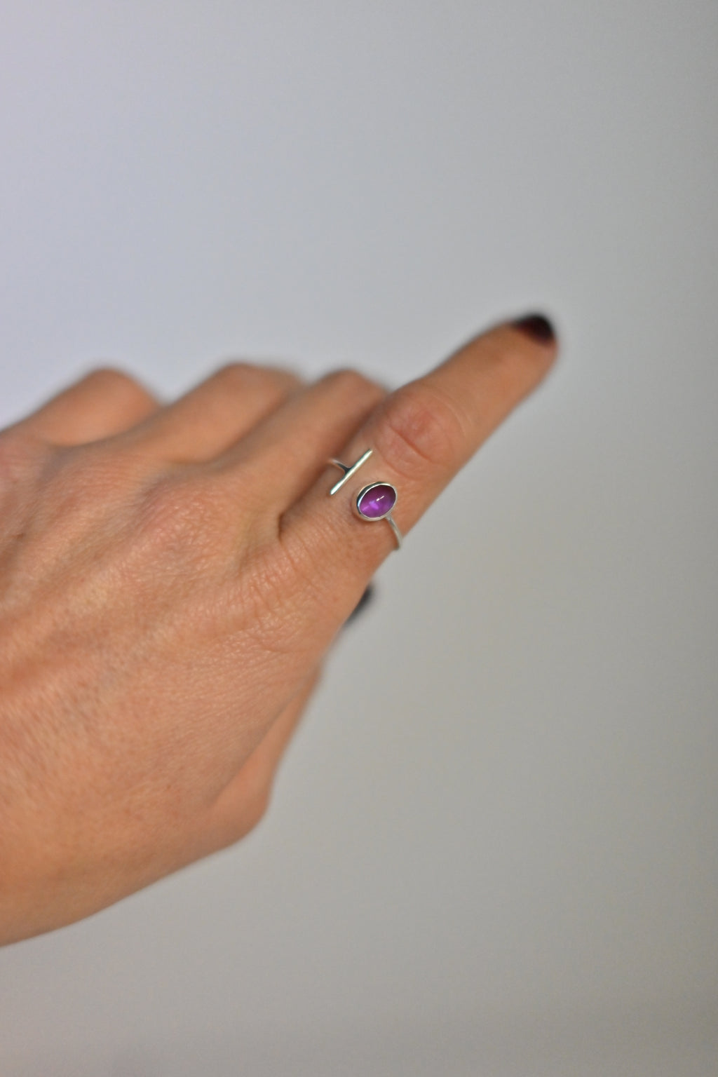 Anillo Amatista Adaptable Plata | Serenidad y Estilo
