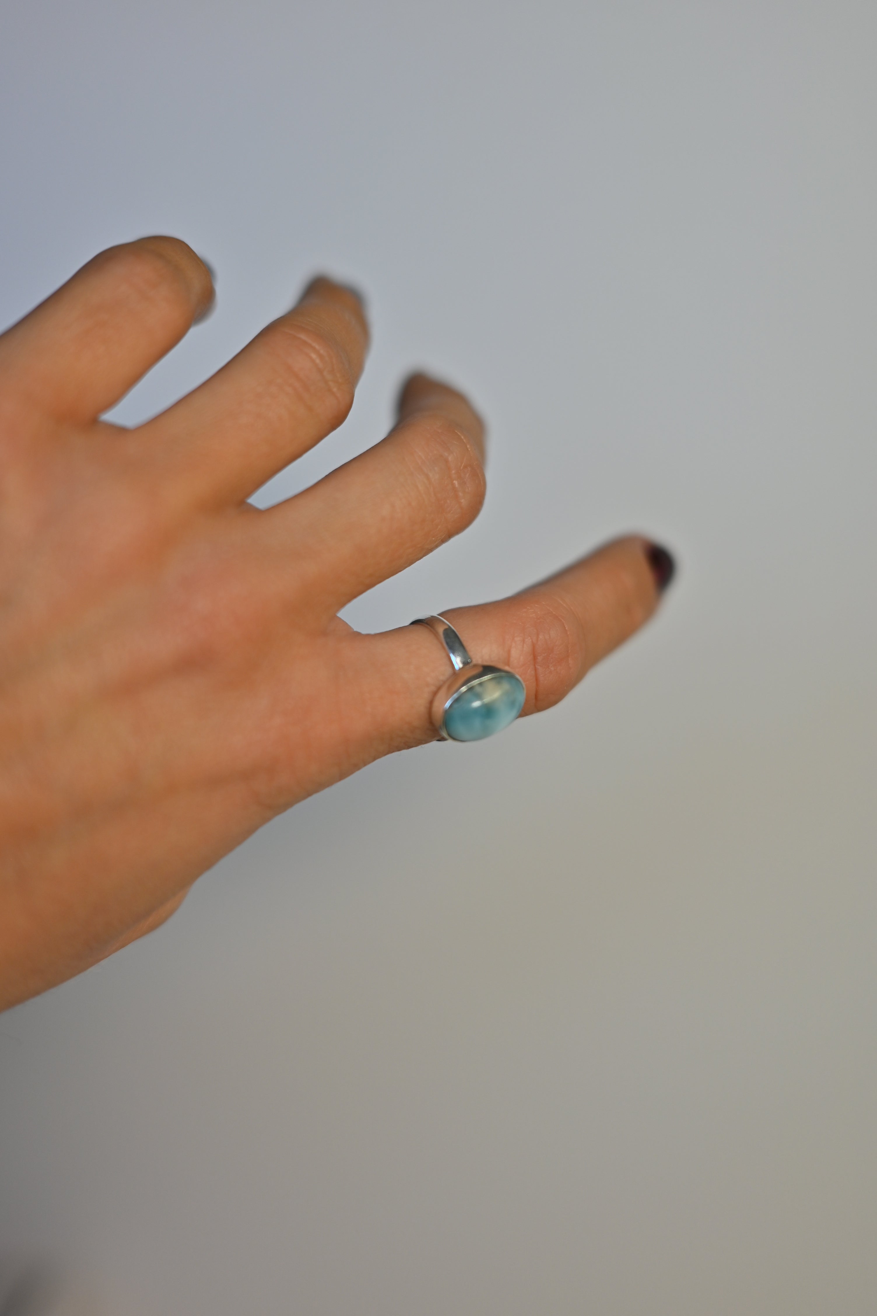 Anillo Larimar Adaptable Plata | Calma y Comunicación