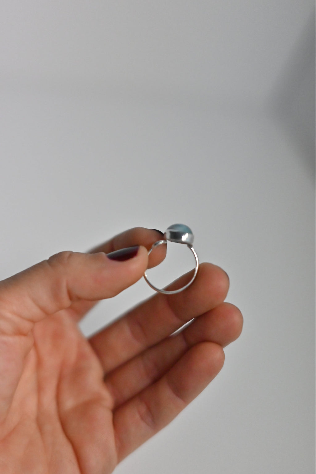 Anillo Larimar Adaptable Plata | Calma y Comunicación