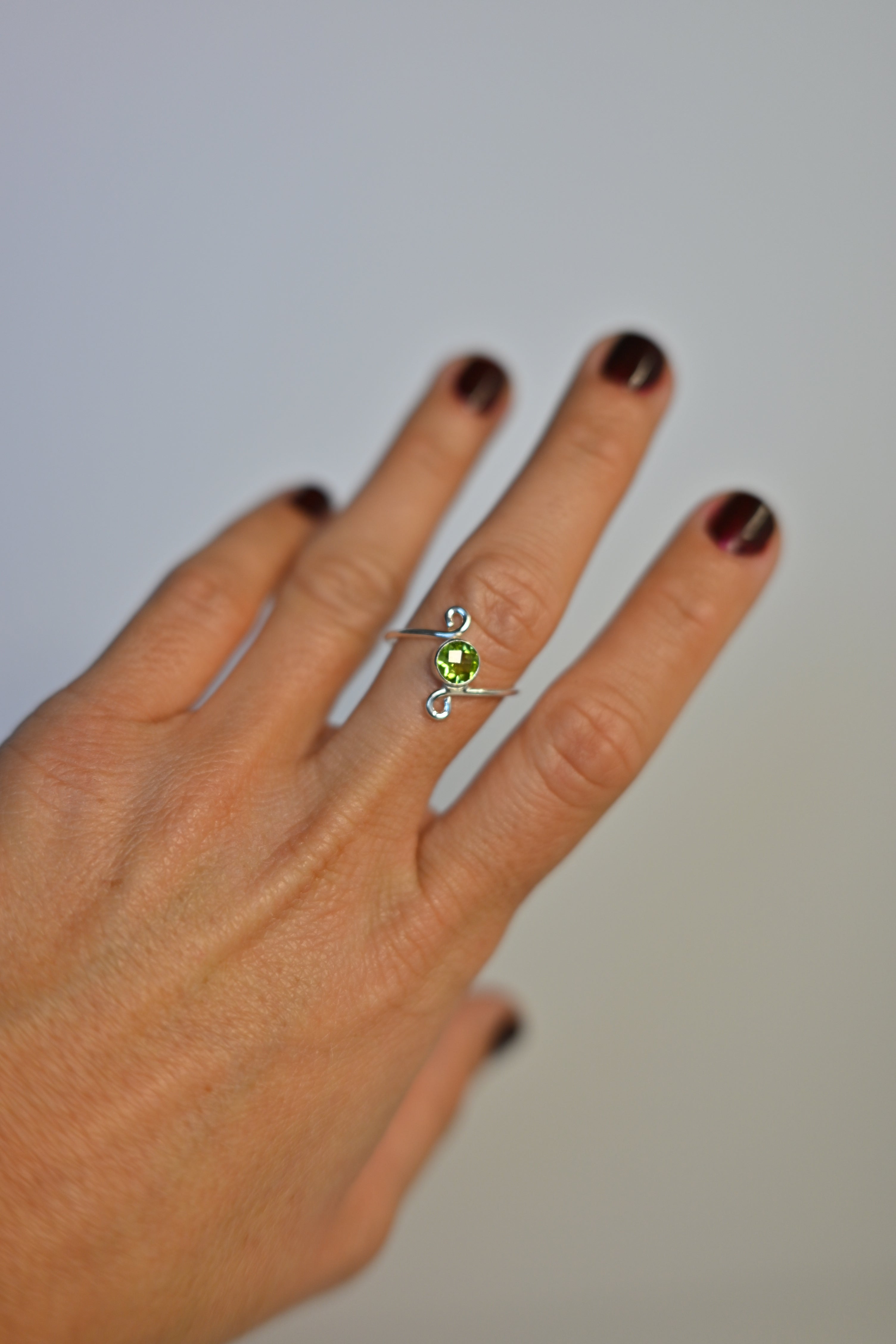 Anillo Olivino (Peridoto) Adaptable Plata | Luz y Renovación