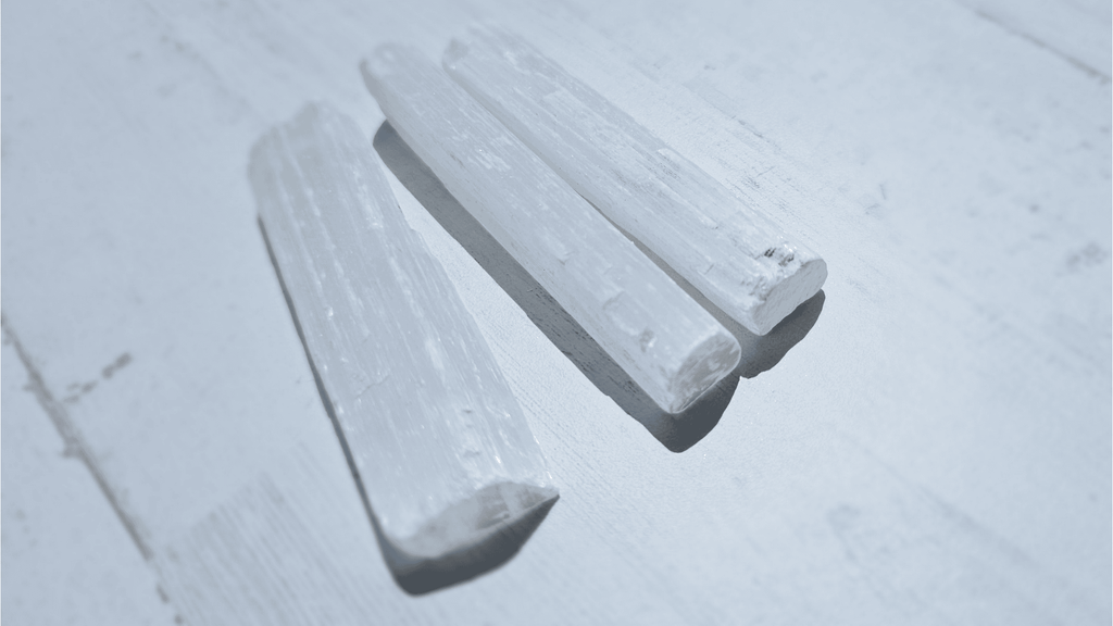 Barra de Selenita blanca en bruto | Limpieza energética y armonía espiritual