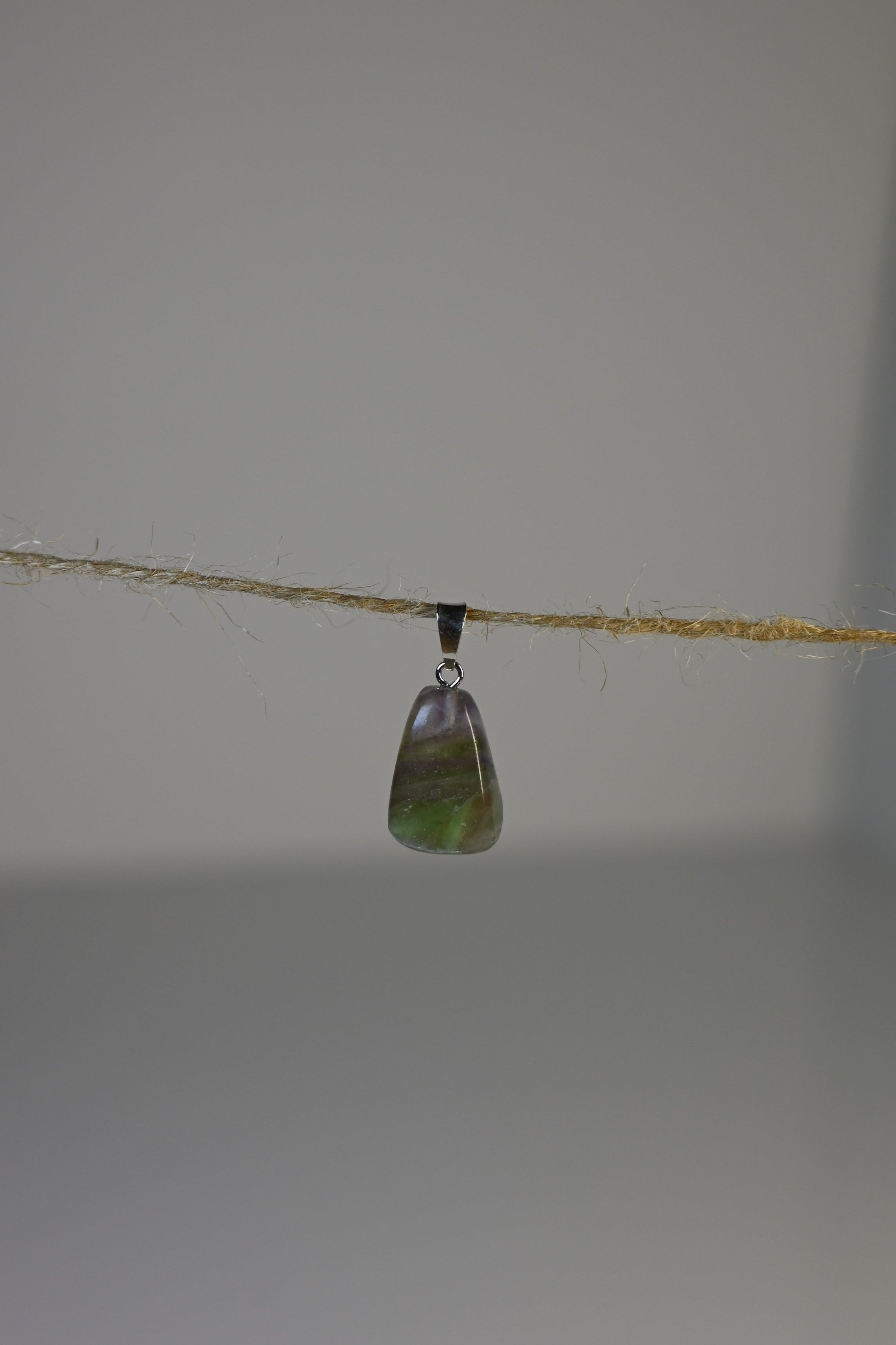 Colgante Fluorita Natural Plata | Mente Clara y Enfoque