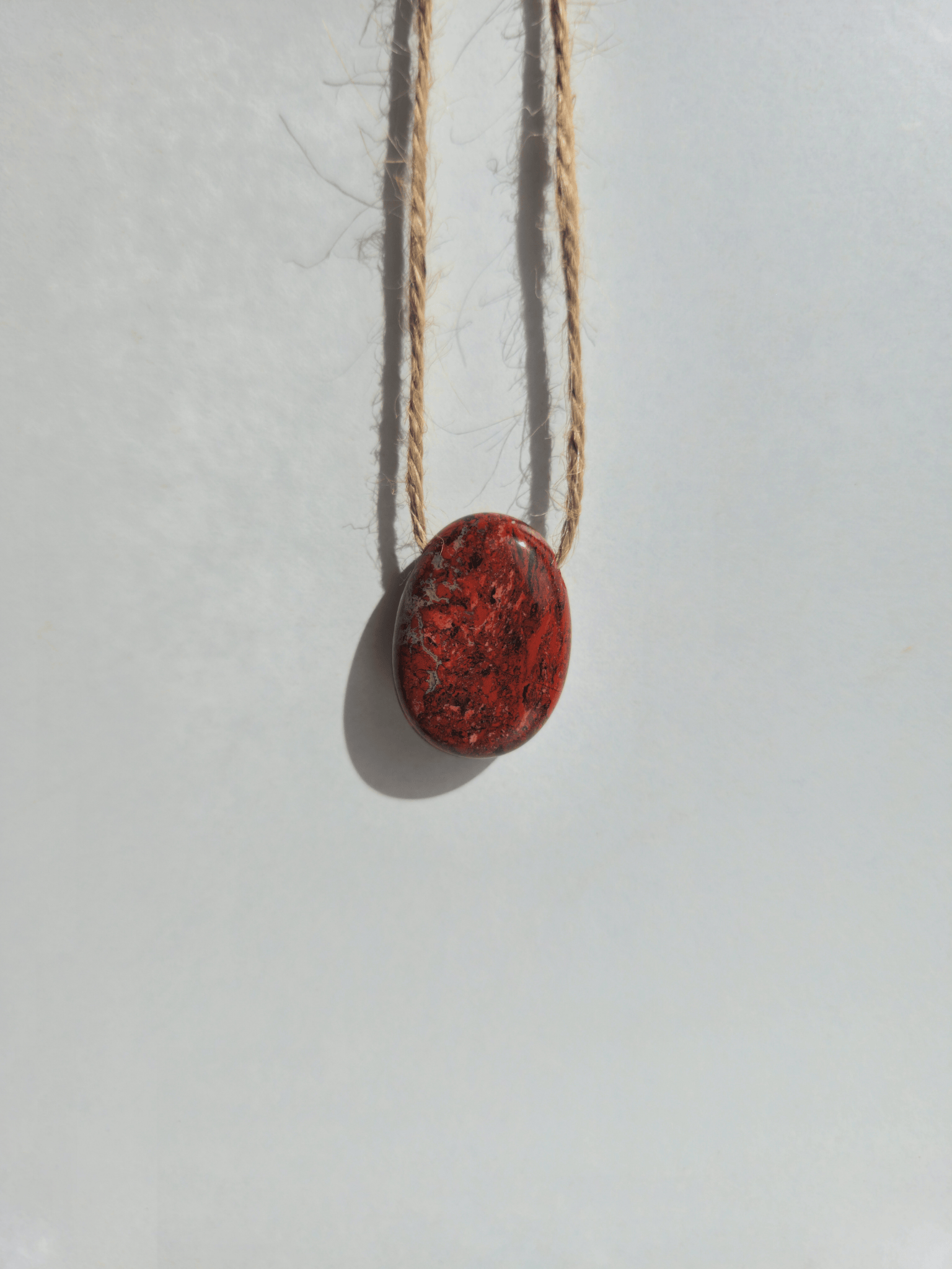 Colgante de Jaspe Rojo | arraigo y vitalidad