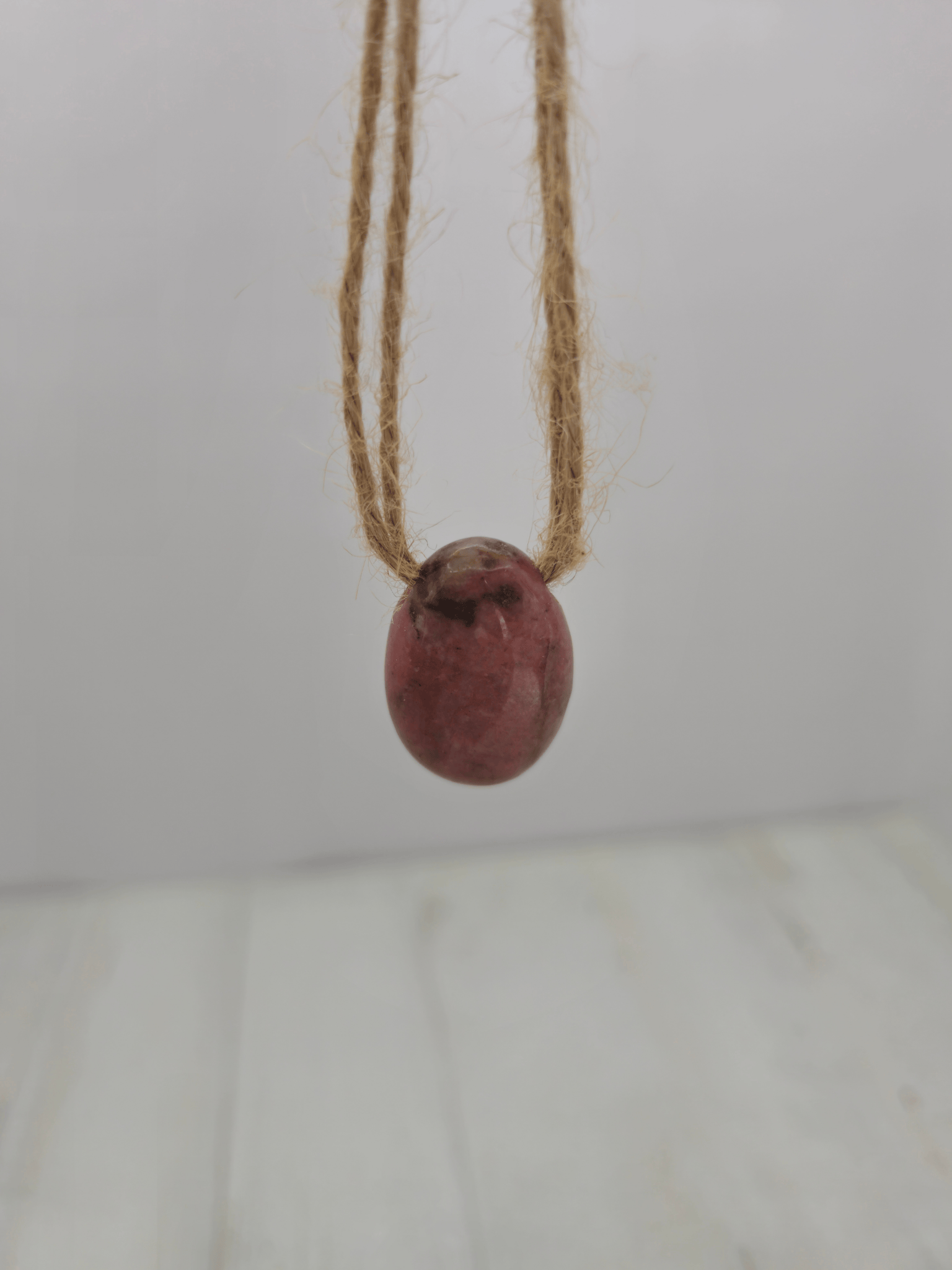 Colgante de Rodonita | Sanación emocional y equilibrio
