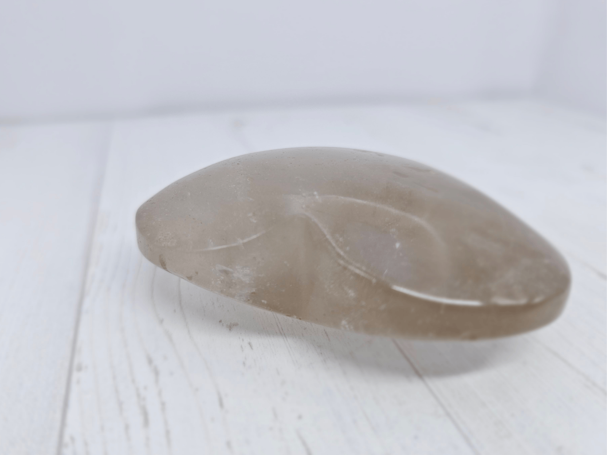 Corazón de Cuarzo Ahumado grande | protección y enraizamiento