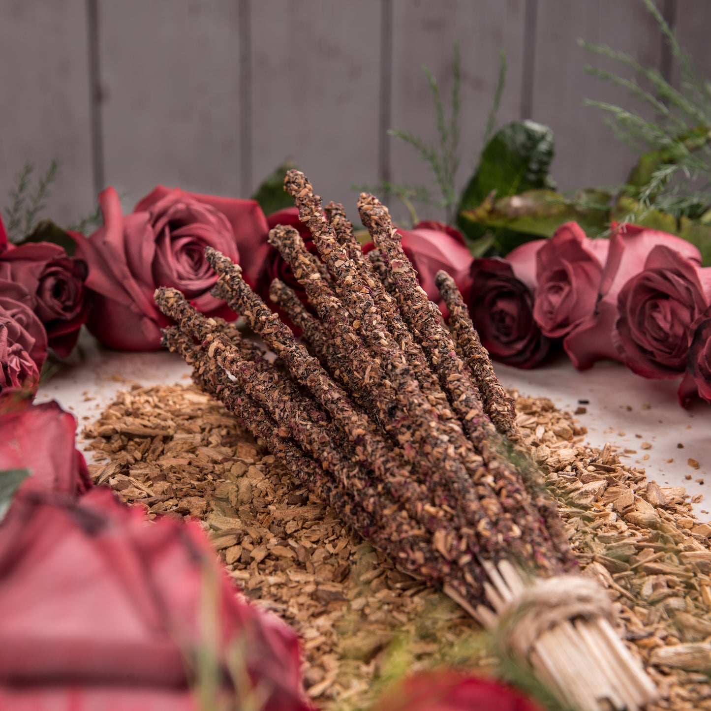 Sahumerio de Palo Santo con Rosa