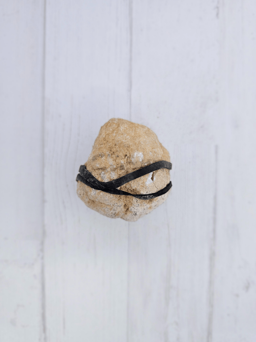 Geoda de Cuarzo Blanco mediana | claridad y armonía