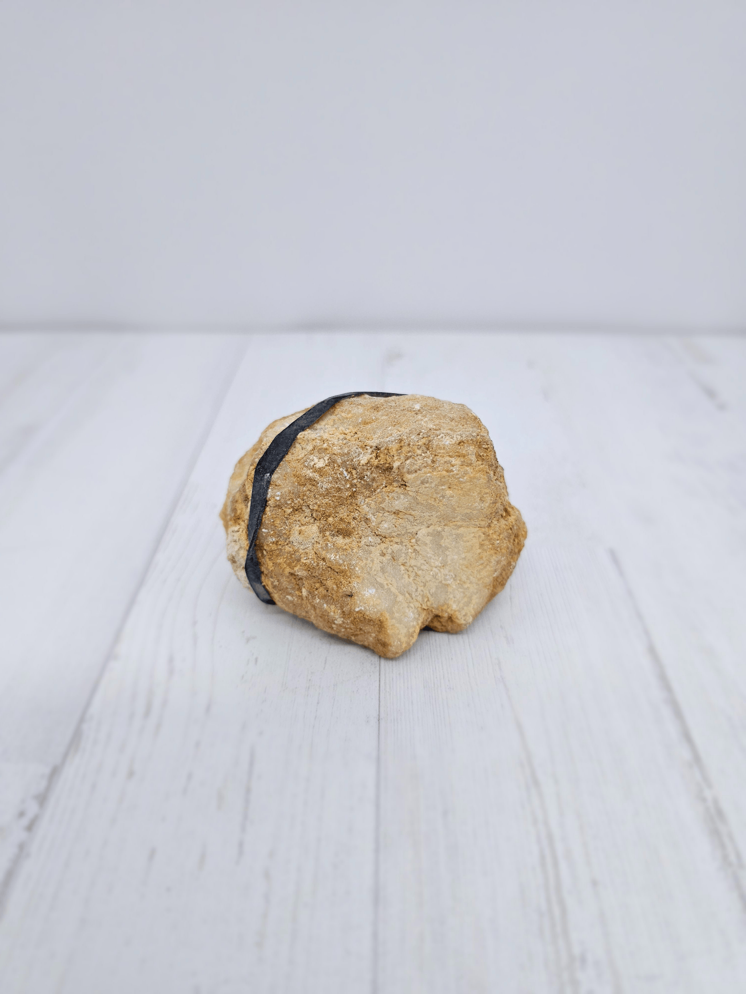 Geoda de Cuarzo Blanco mediana | claridad y armonía