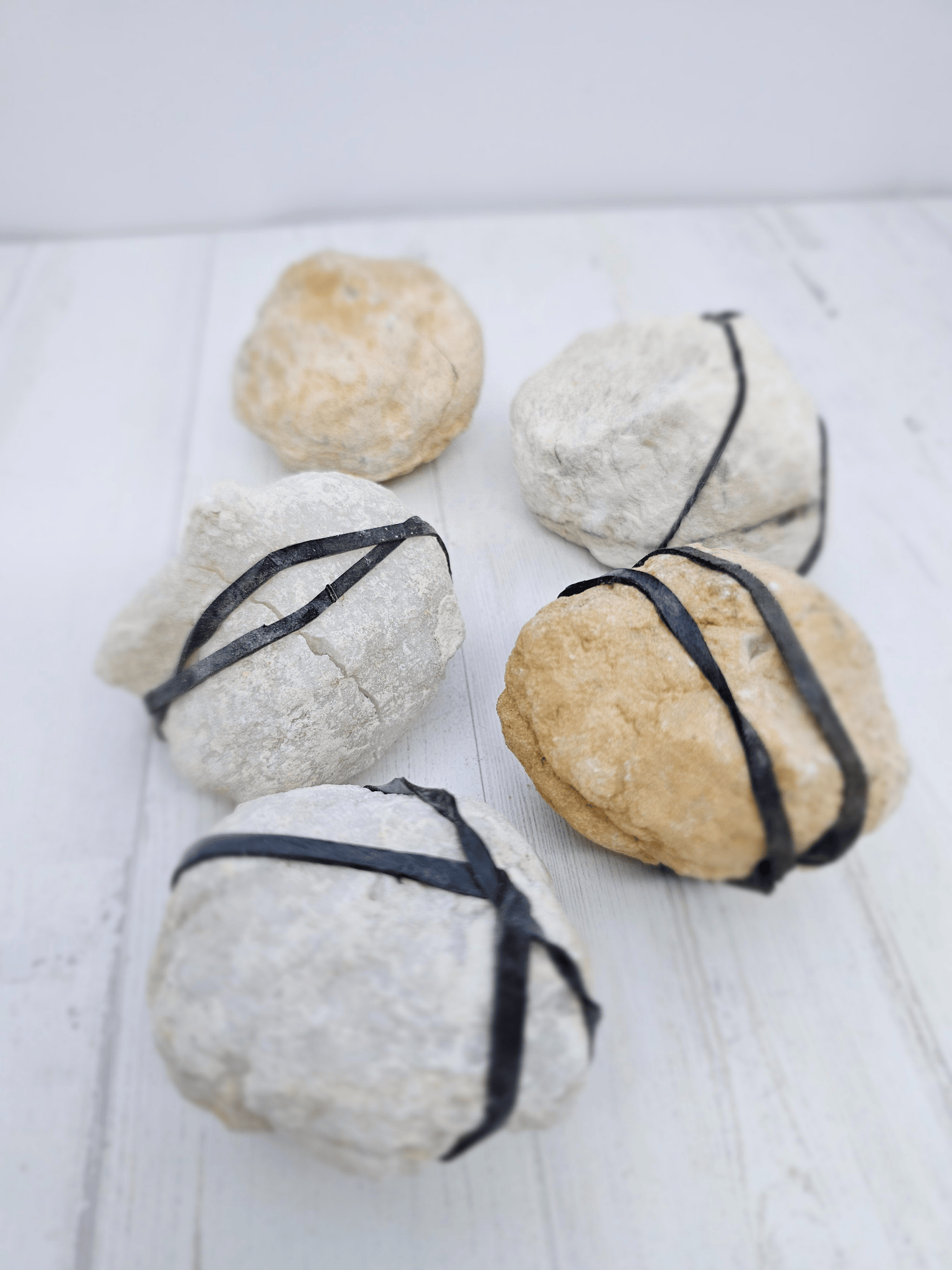 Geoda de Cuarzo Blanco mediana | claridad y armonía