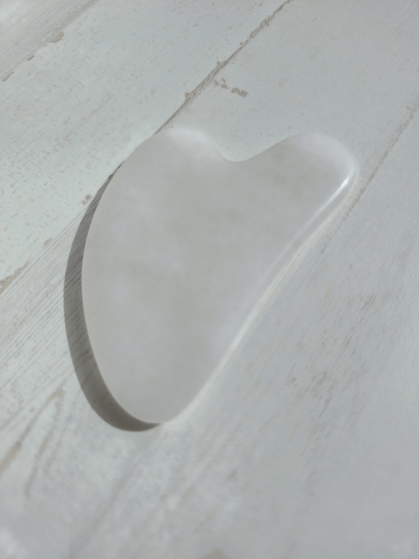 Masajeador Gua Sha de Cuarzo | claridad y armonía