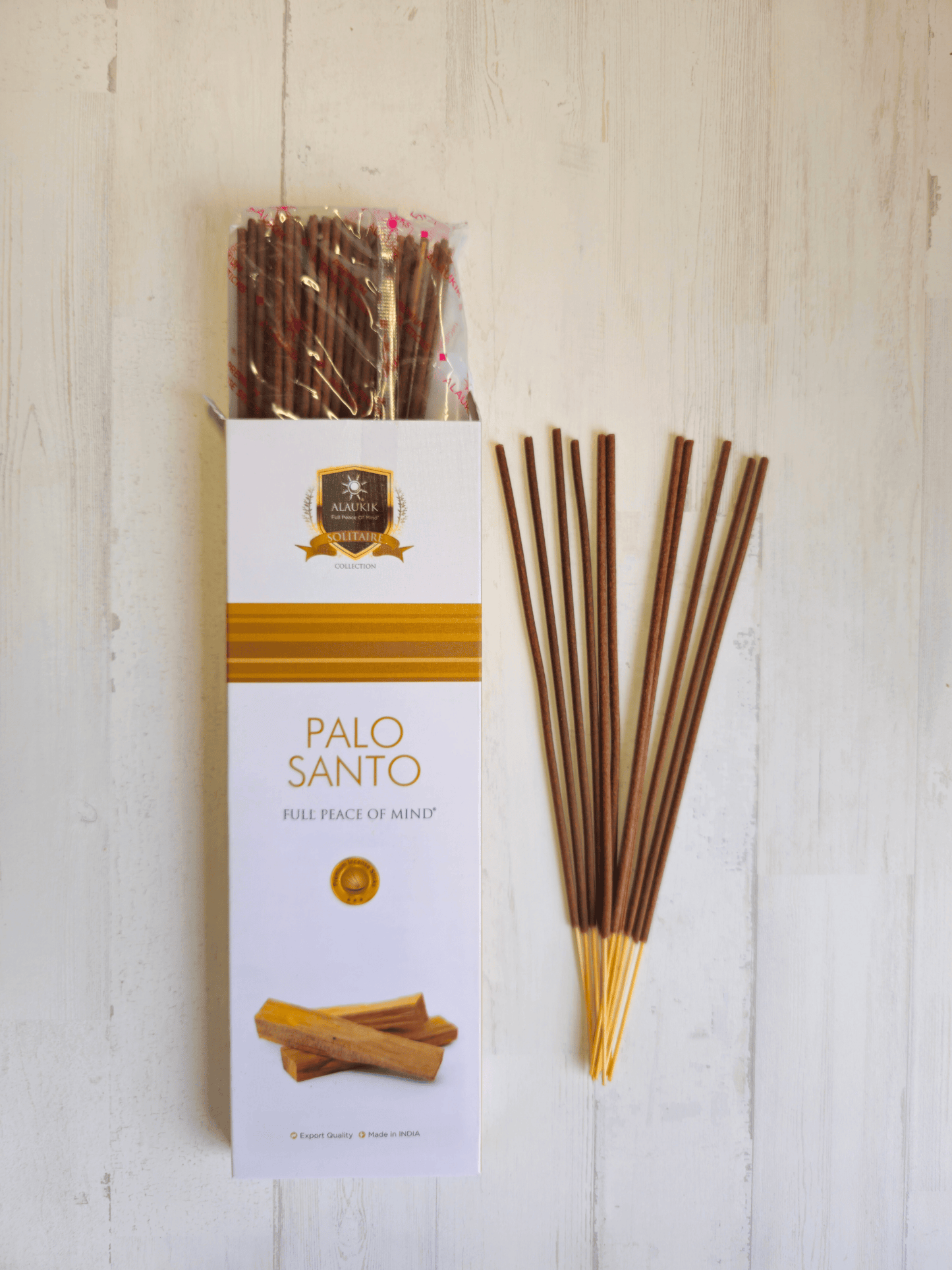 Incienso de Palo Santo Alaukik | Aroma purificador en varillas largas