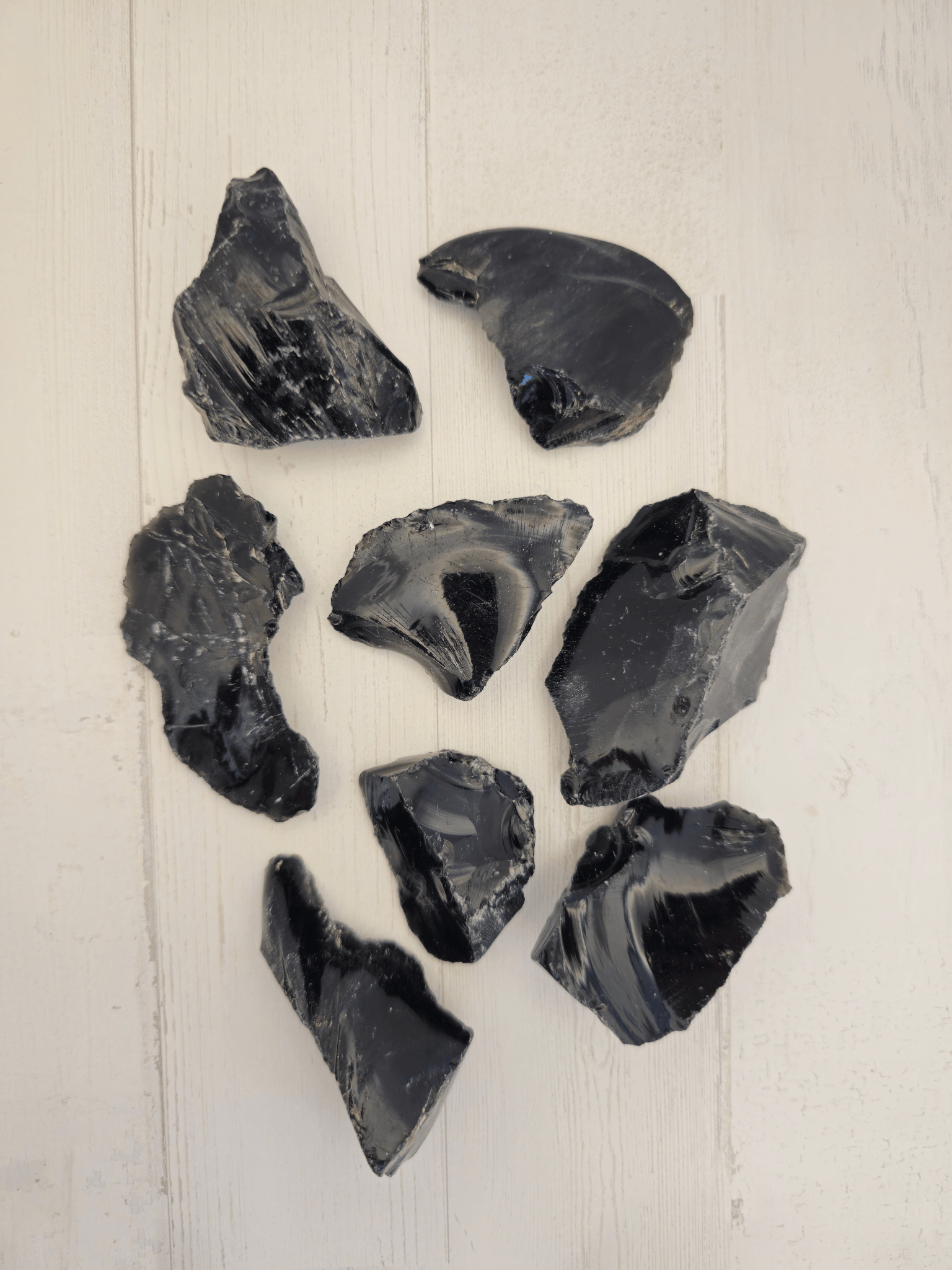 Masivo de obsidiana negra de 40-50 g, ideal para protección energética, reflexión interior y claridad mental.