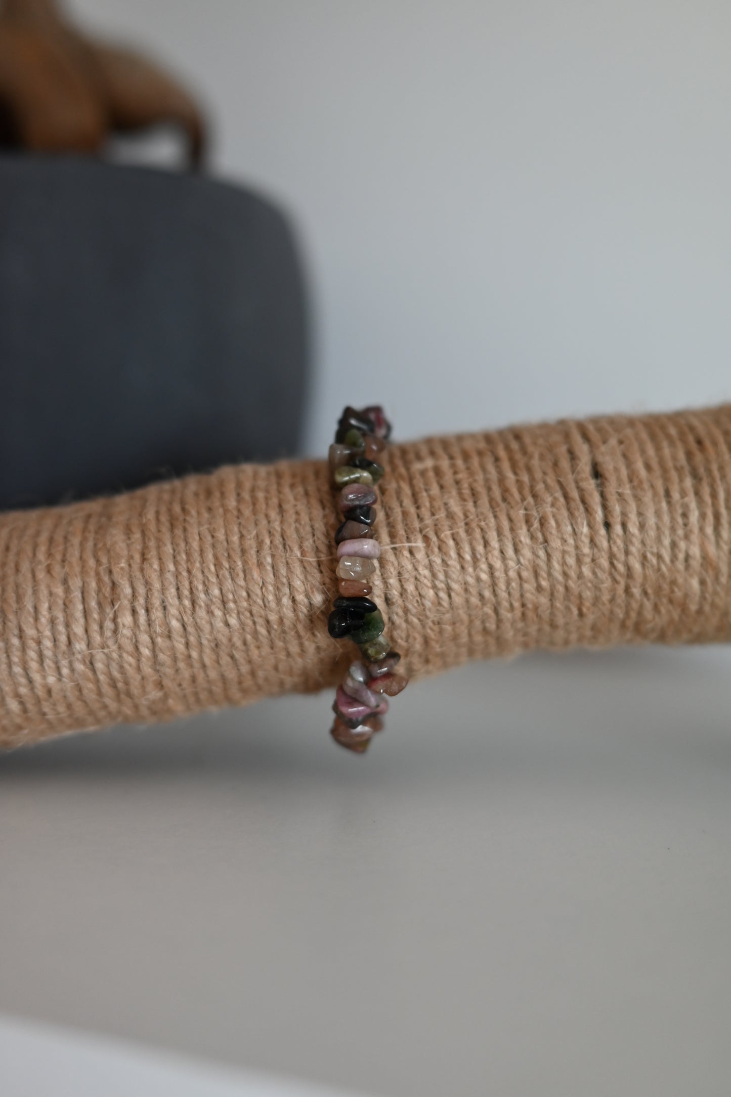 Pulsera de turmalina multicolor barroca – Equilibrio y protección energética