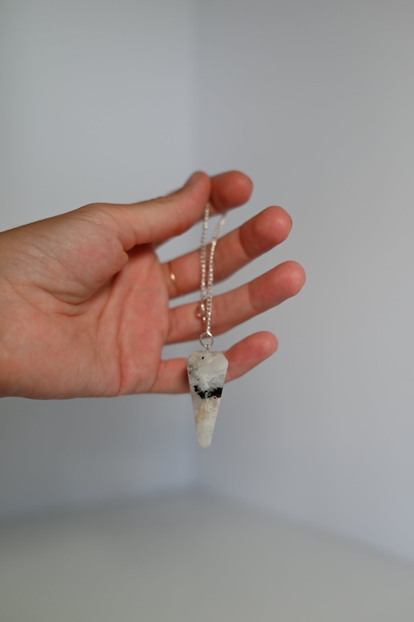 Péndulo de Piedra Luna | intuición y equilibrio
