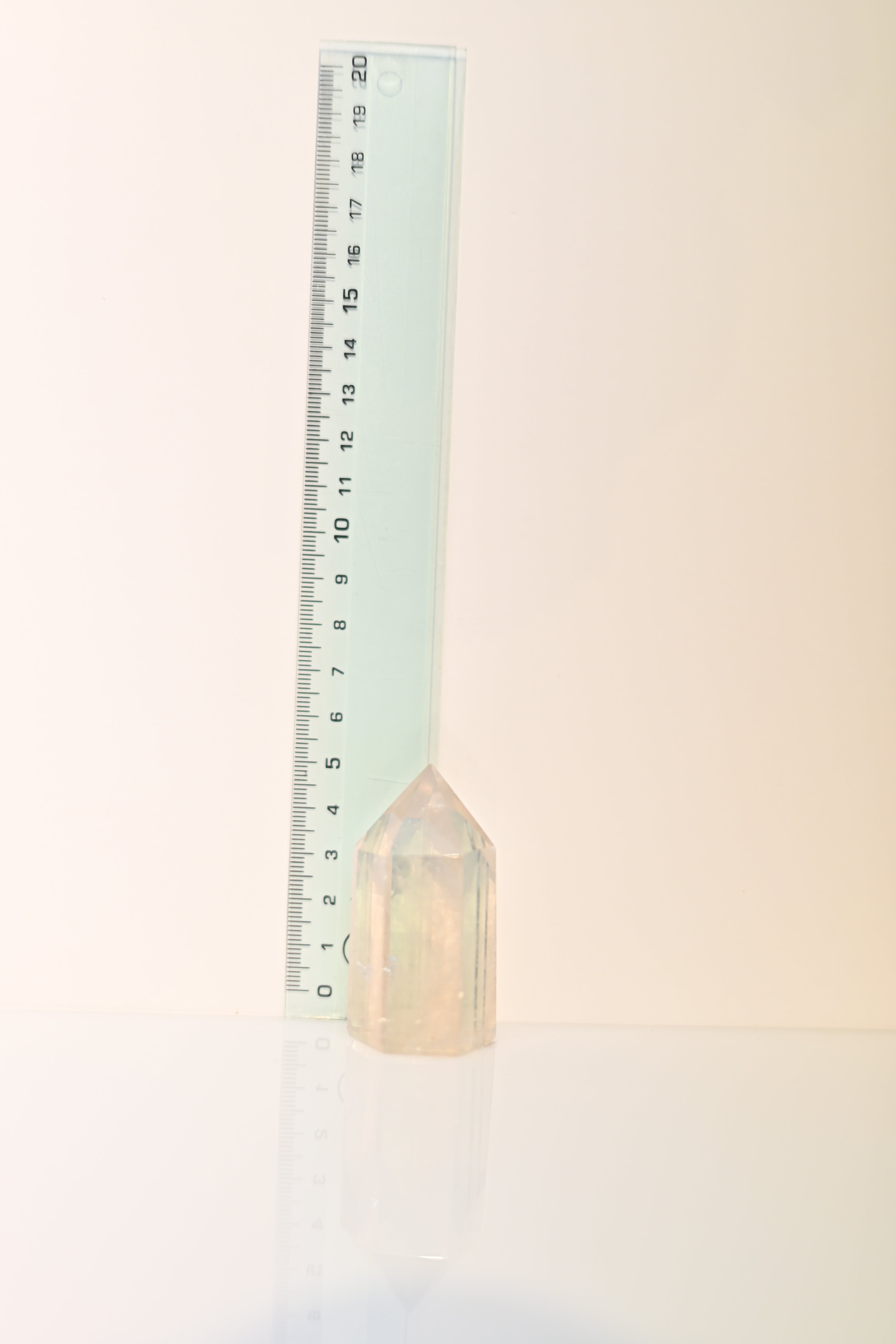 Punta de Cuarzo Ventana calidad diamante | claridad y enfoque