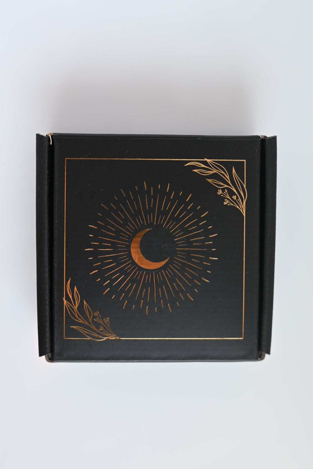 Pack caja Géminis Ojo de Tigre OUTLET con colgante sin anilla