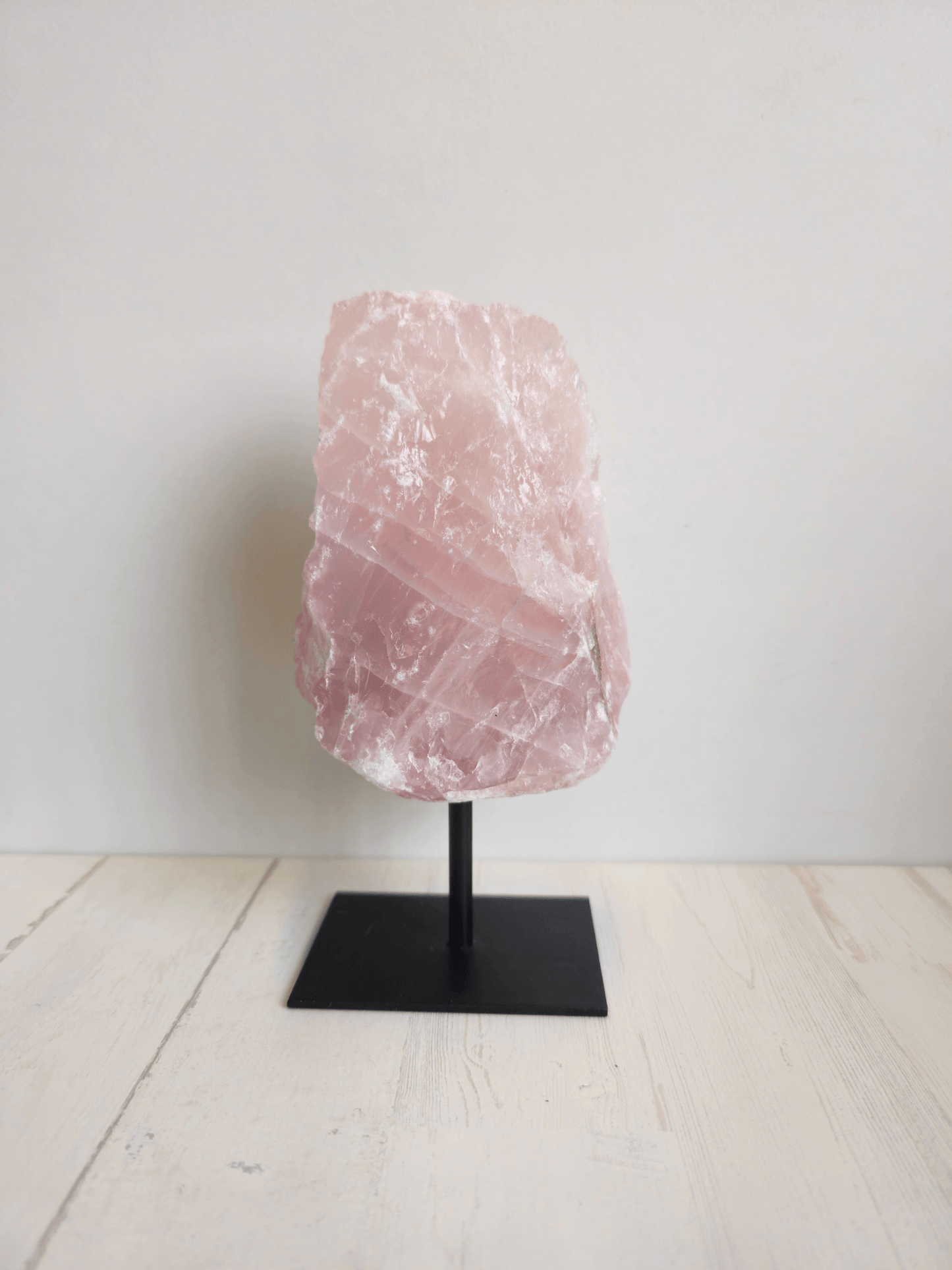 Peana de Cuarzo Rosa | Sanación del corazón, armonía emocional y energía amorosa