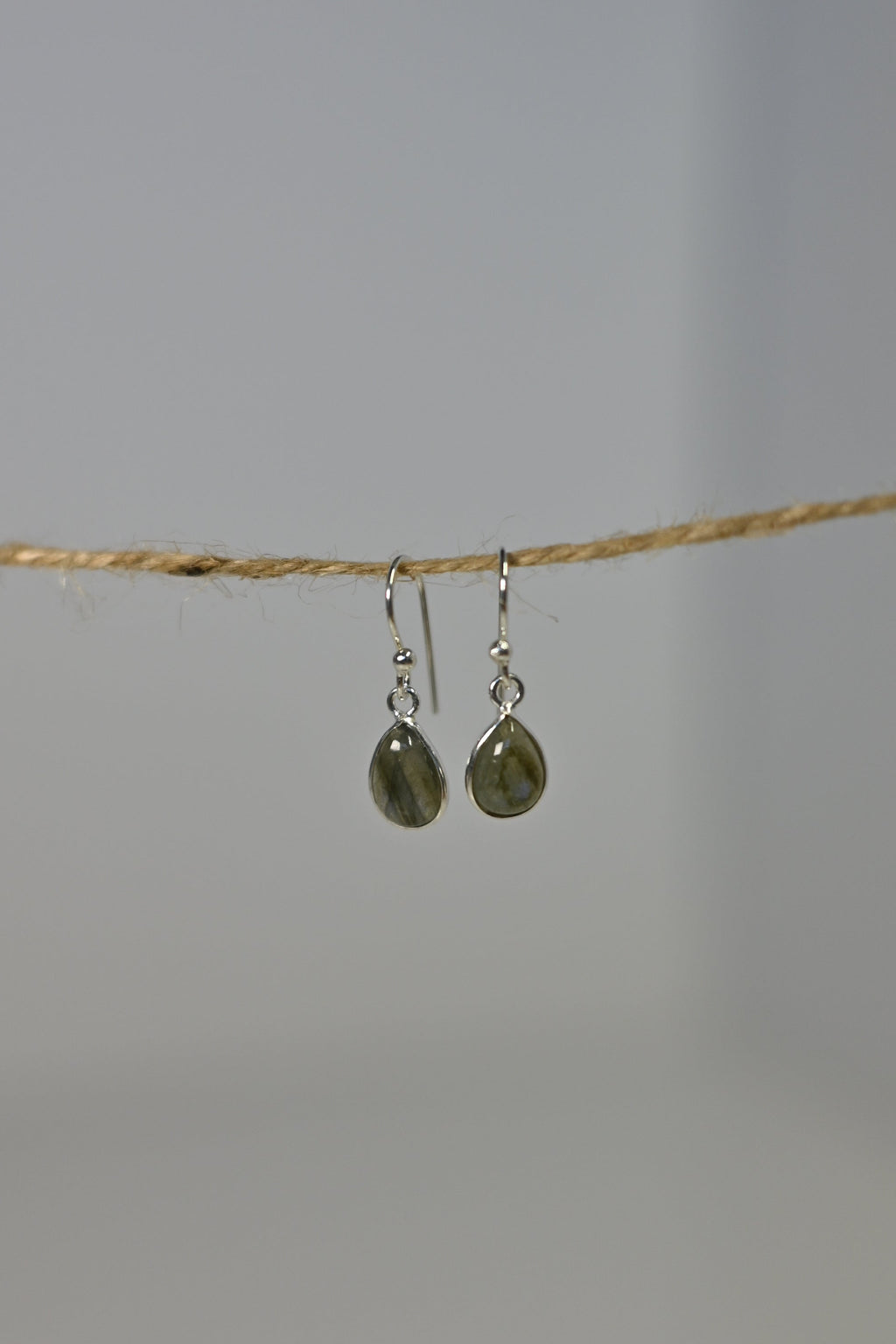 Pendientes Labradorita Lágrima Plata | Intuición y Protección