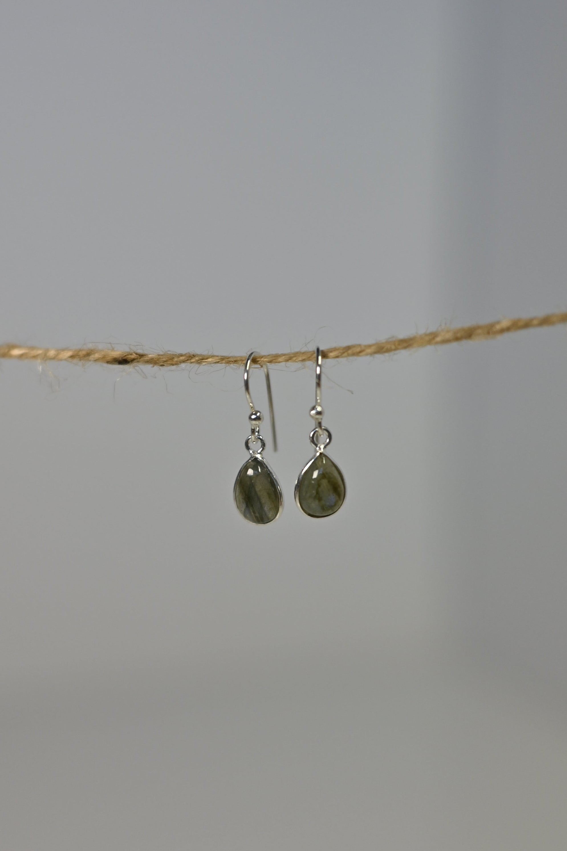 Pendientes Labradorita Lágrima Plata | Intuición y Protección