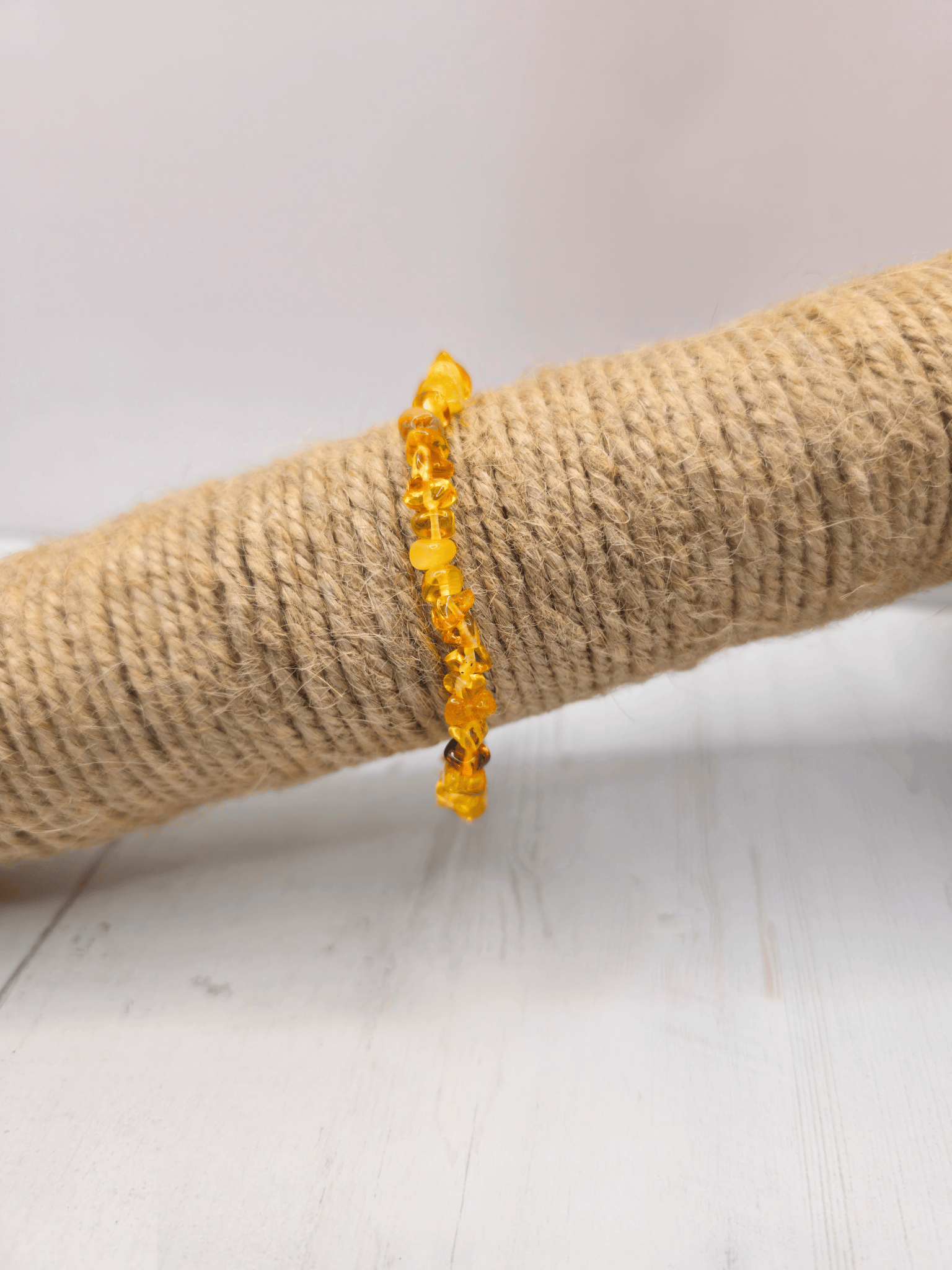 Pulsera barroca de ámbar báltico amarillo con cuentas irregulares de 16–18 cm