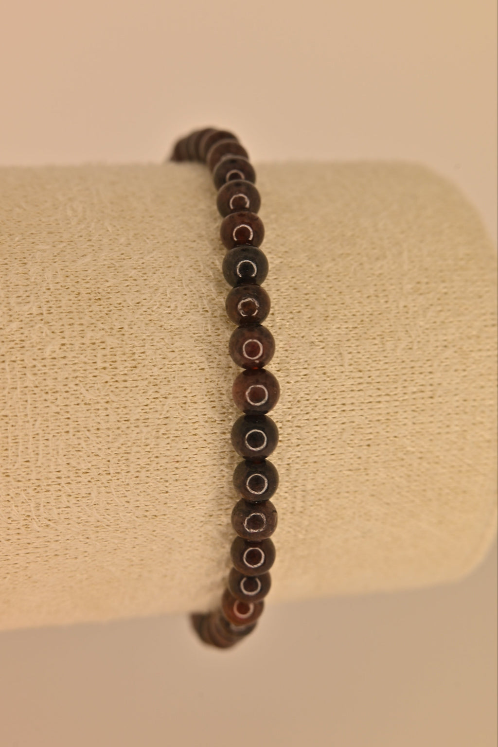 Pulsera de granate 4 mm color rojo oscuro para vitalidad y chakra raíz