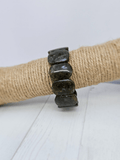 Pulsera de óvalos lisos de labradorita natural, 16–18 cm, piedra de protección y despertar espiritual.
