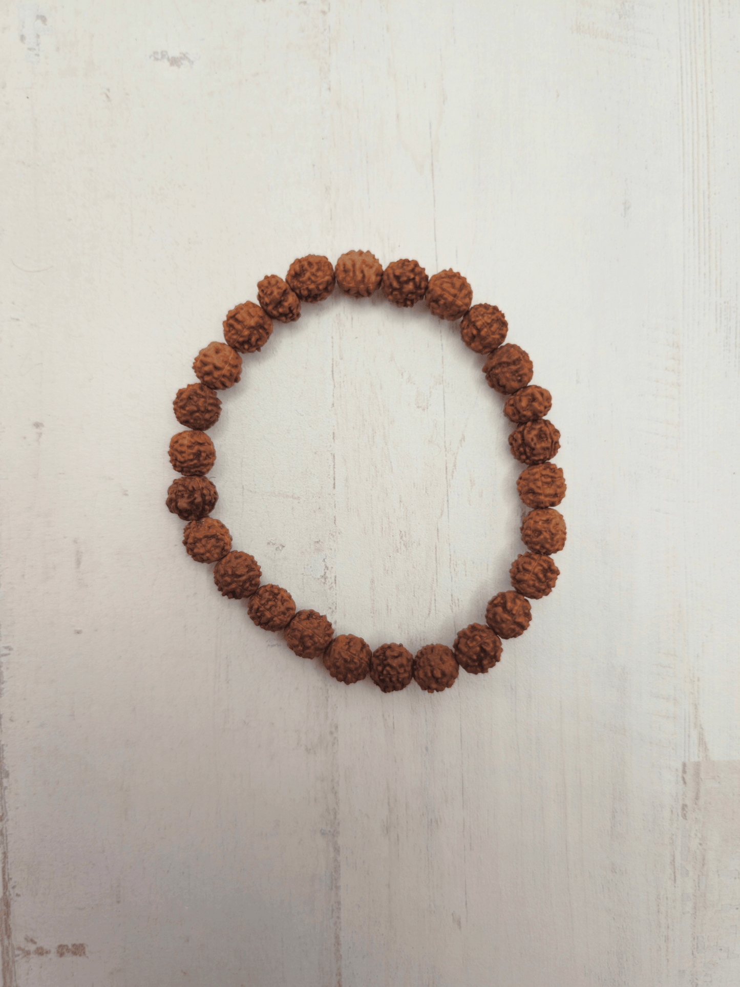 Pulsera de semillas de Rudraksha 6 mm | Protección y conexión espiritual