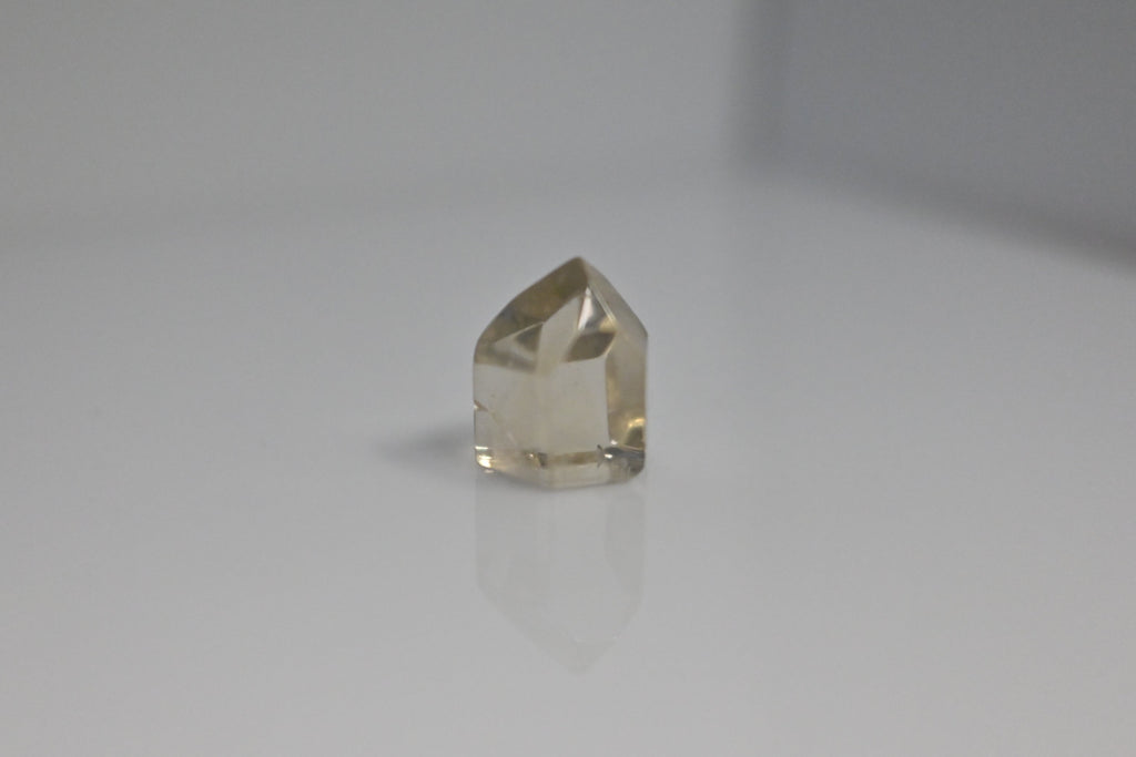 Punta de Citrino Natural 20–25 g | Abundancia y Éxito