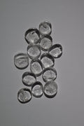 Rodado plano de Cuarzo Cristal Super Extra, pulido, redondo y translúcido, 3,5 cm. Piedra para claridad mental y energía positiva.