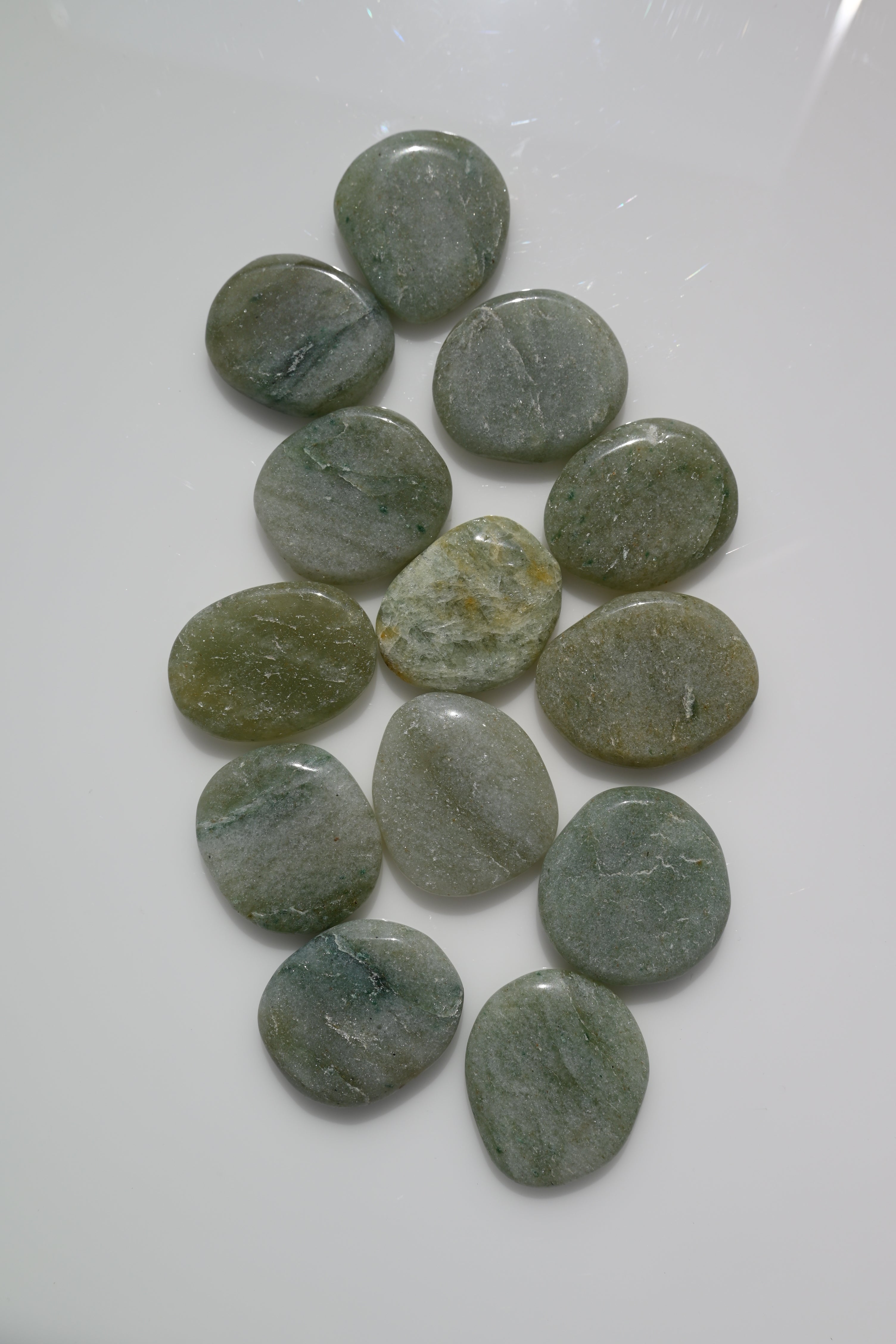 Rodado plano de cuarzo verde