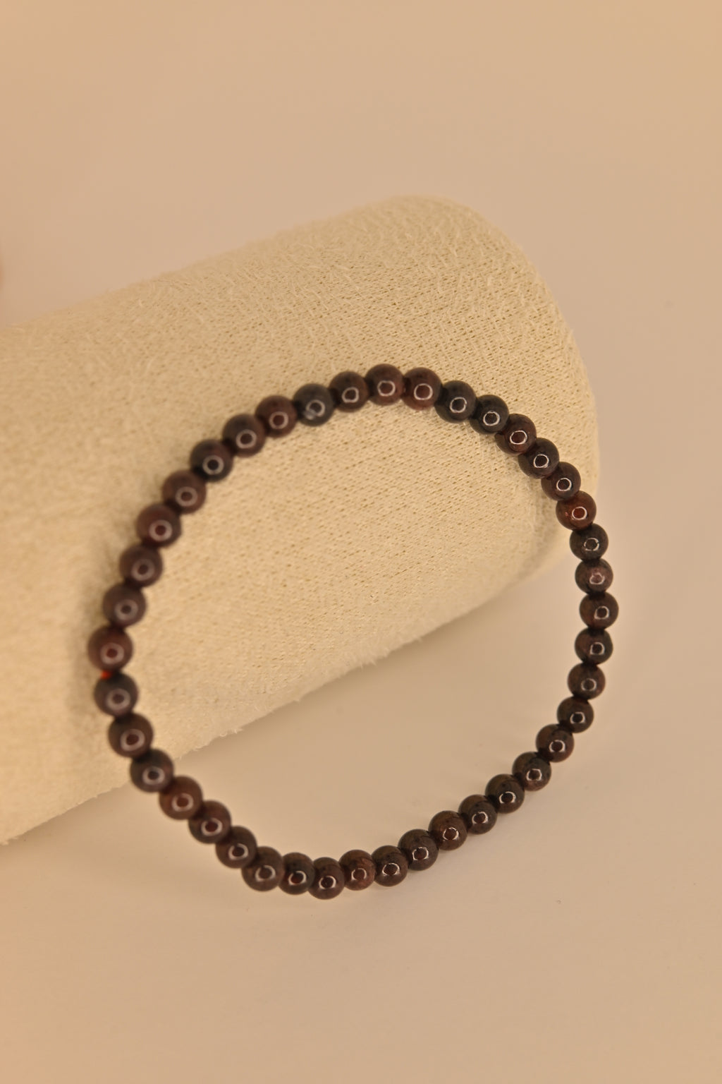 Pulsera de granate 4 mm color rojo oscuro para vitalidad y chakra raíz